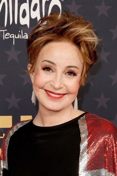 Annie Potts